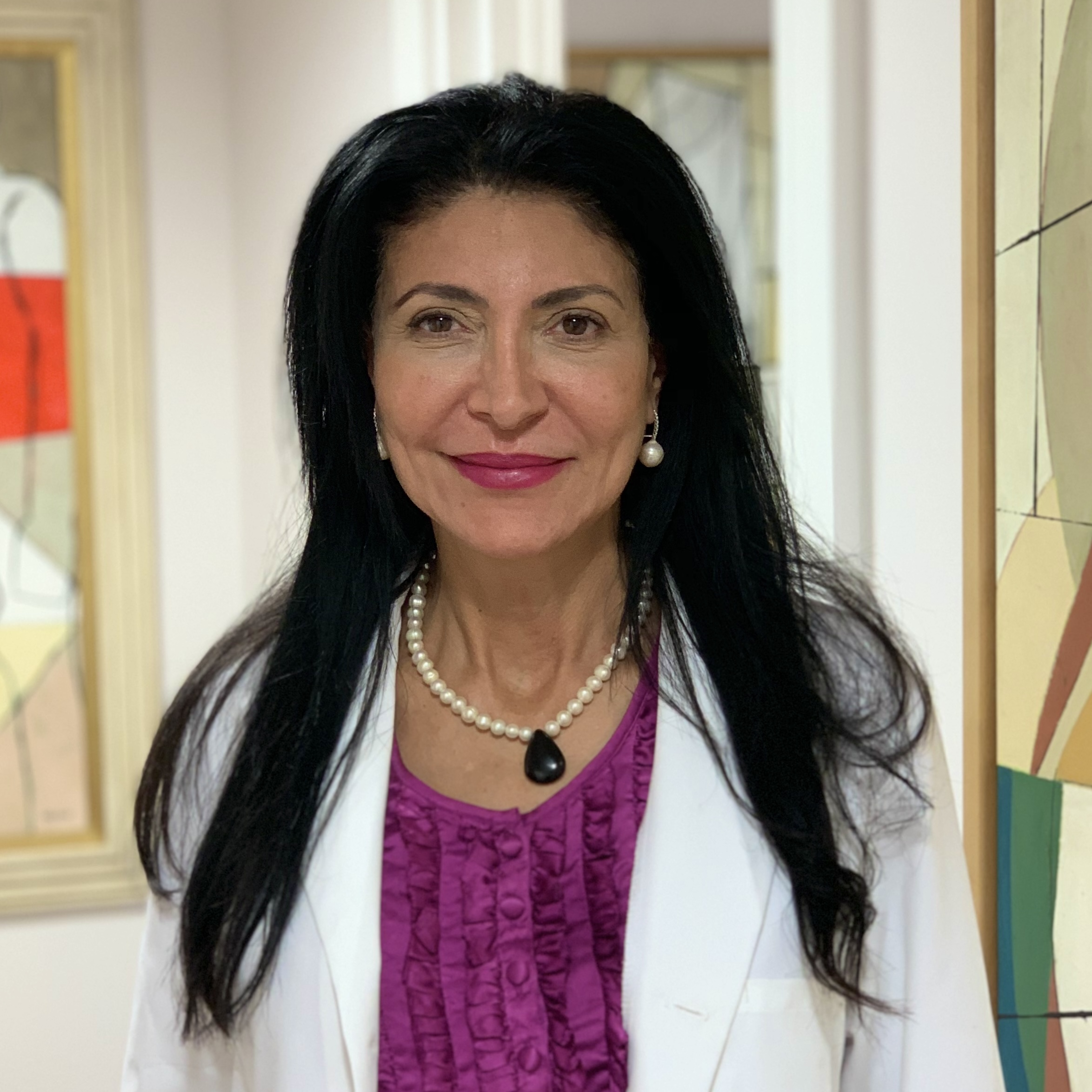 Photograph of Dr Flor KEnt - Aesthetic Doctor - London Real Skin